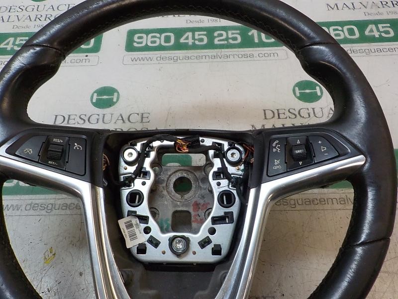 Recambio de volante para opel insignia berlina excellence referencia OEM IAM   