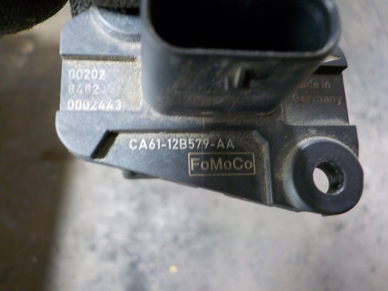 Recambio de caudalimetro para ford transit courier 1.5 tdci cat referencia OEM IAM 1872775 CA6112B579AA 