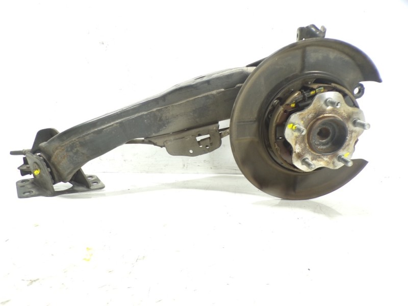 Recambio de mangueta trasera derecha para nissan qashqai (j10) 1.6 16v cat referencia OEM IAM 55501JD00A  