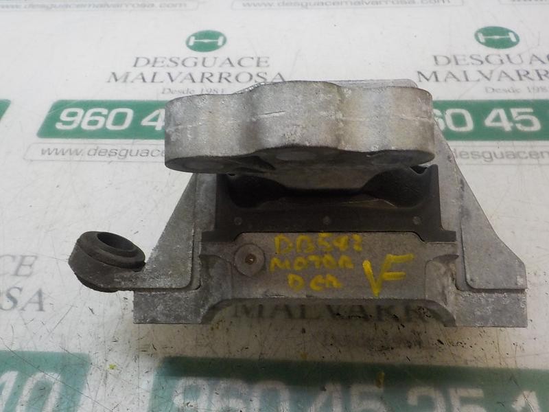 Recambio de soporte motor derecho para opel insignia berlina selective referencia OEM IAM 13227717  