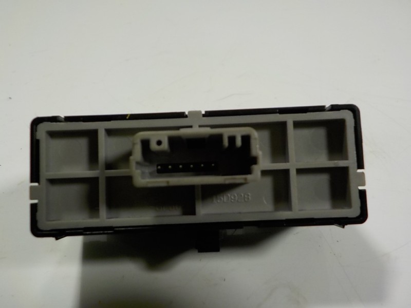 Recambio de modulo electronico para lexus is 300h referencia OEM IAM 8497553011 15D052 