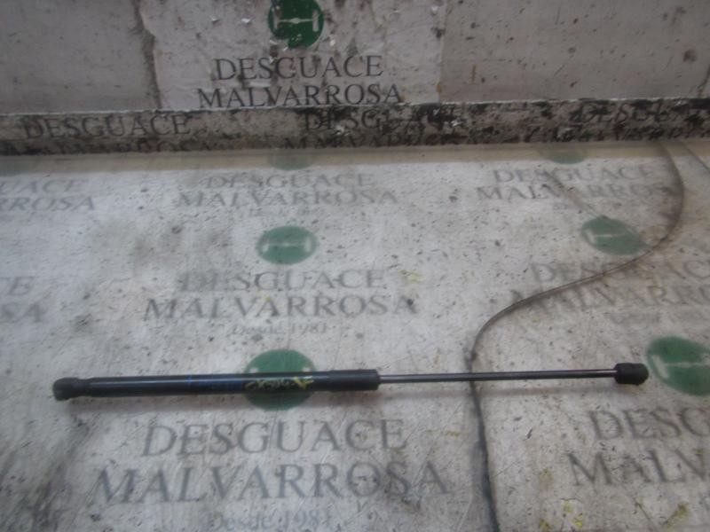 Recambio de amortiguadores maletero / porton para dacia sandero ambiance referencia OEM IAM 8200735264  