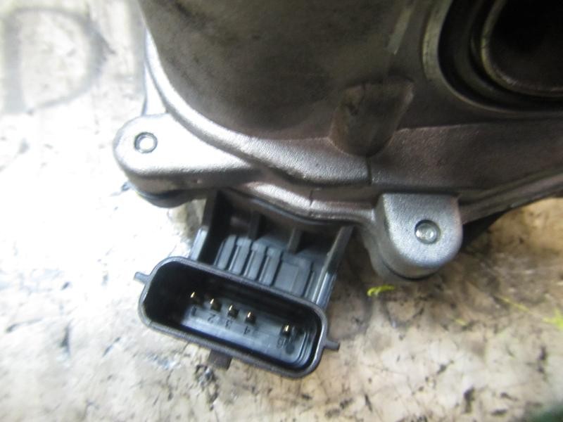 Recambio de caja mariposa para dacia sandero ambiance referencia OEM IAM 8200614985 8200614985 