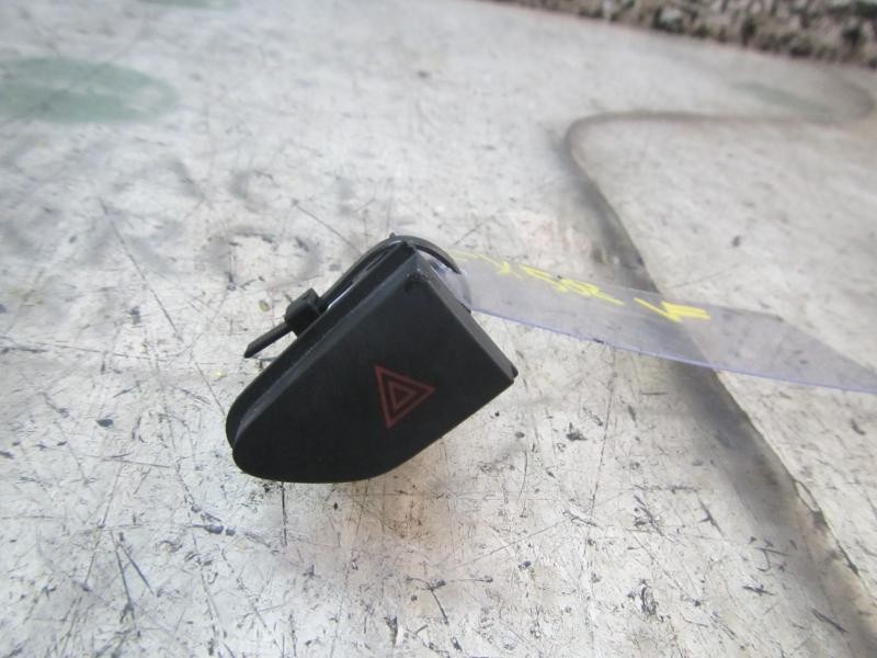 Recambio de warning para dacia duster adventure referencia OEM IAM 252907372R 252907372R 