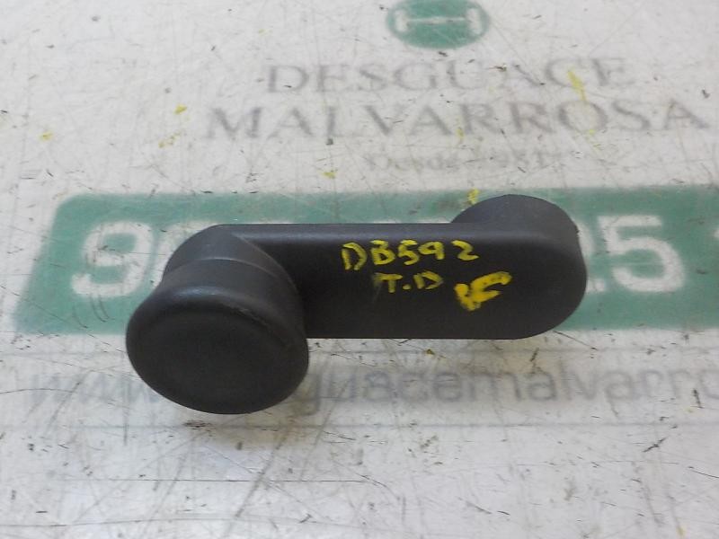 Recambio de maneta elevalunas trasera derecha para opel insignia berlina selective referencia OEM IAM 13288655  