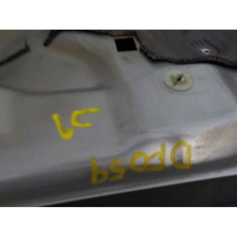 Recambio de puerta trasera derecha para ford mondeo ber. (ca2) 2.0 tdci cat referencia OEM IAM 1694250  