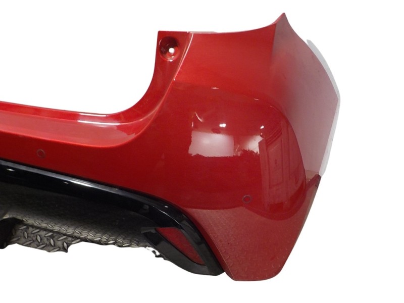 Recambio de paragolpes trasero para toyota yaris 1.5 vvti hev referencia OEM IAM 52159K0907  