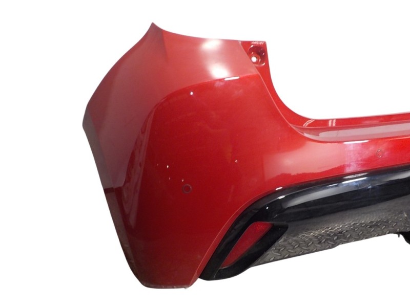 Recambio de paragolpes trasero para toyota yaris 1.5 vvti hev referencia OEM IAM 52159K0907  