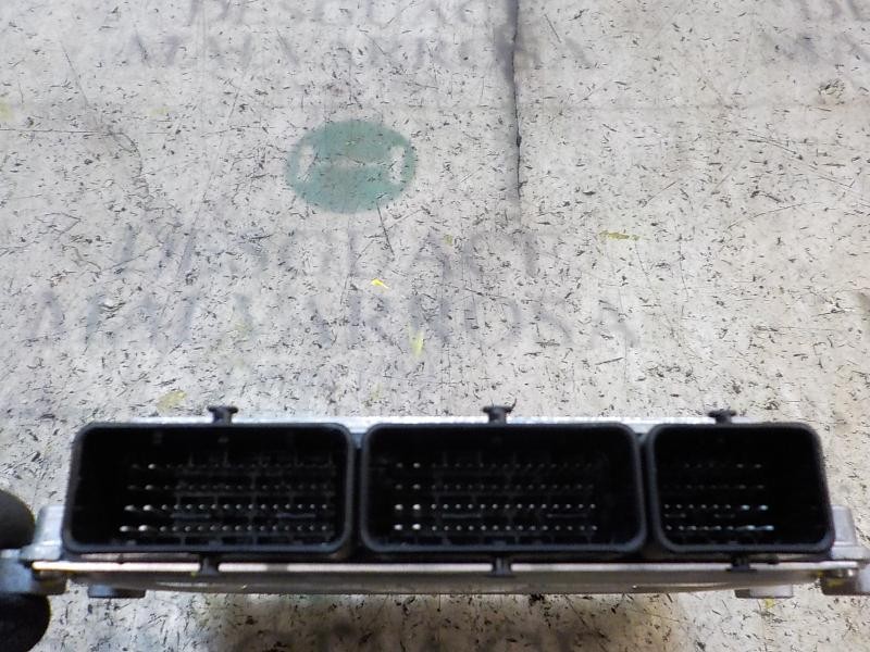 Recambio de centralita motor uce para renault clio iv 0.9 referencia OEM IAM 237107175R 237107175R 