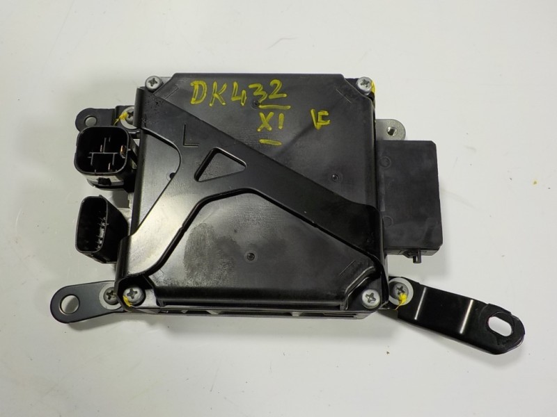 Recambio de modulo electronico para lexus is 300h referencia OEM IAM 8965053290 8965053290 