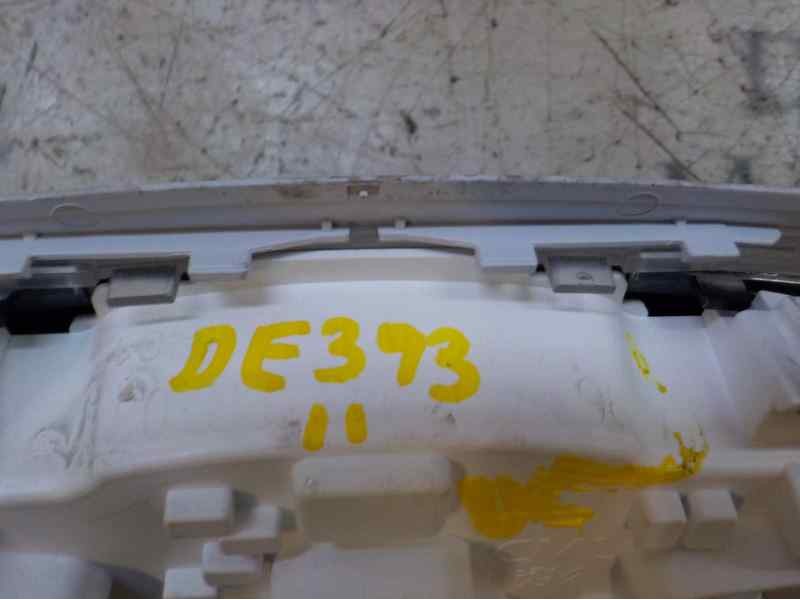 Recambio de piloto interior para peugeot 308 sw 1.6 blue-hdi fap referencia OEM IAM 96781443PR  