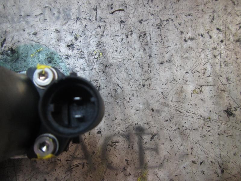 Recambio de motor elevalunas trasero izquierdo para dacia sandero ambiance referencia OEM IAM 8200733833  