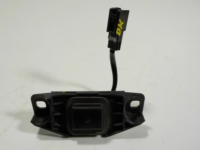 Recambio de maneta porton para lexus is 300h referencia OEM IAM   