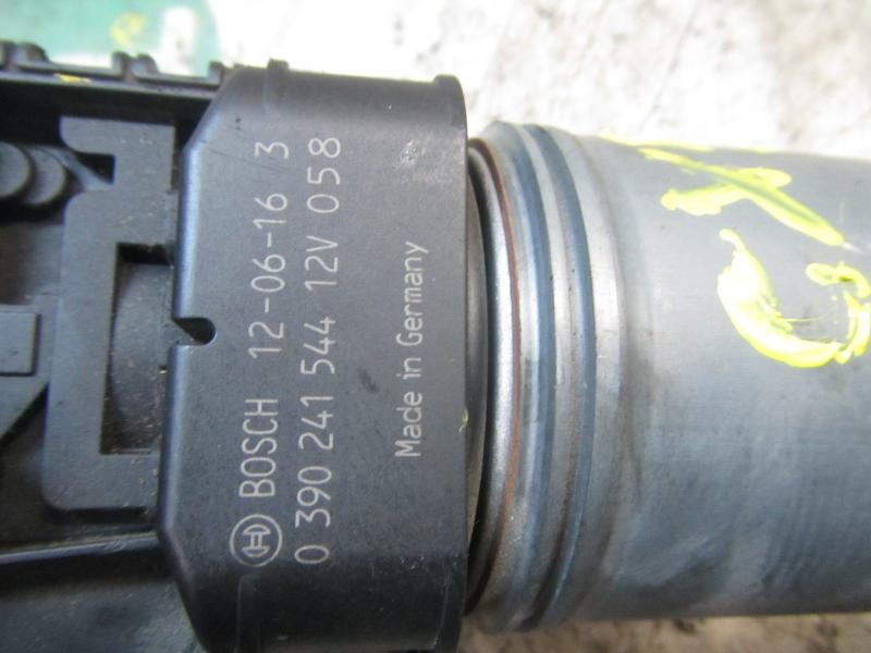 Recambio de motor limpia delantero para dacia sandero ambiance referencia OEM IAM 8200619512 0390241544 0390241544