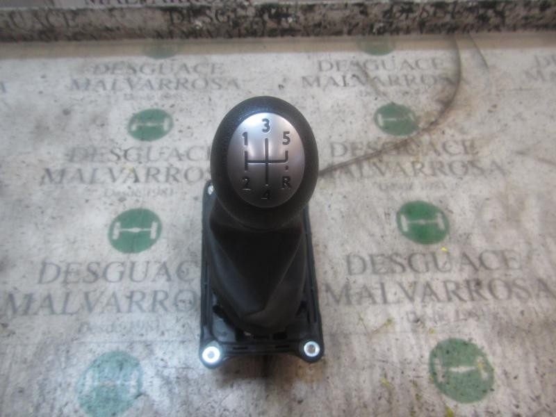 Recambio de palanca cambio para dacia sandero ambiance referencia OEM IAM 349015922R  