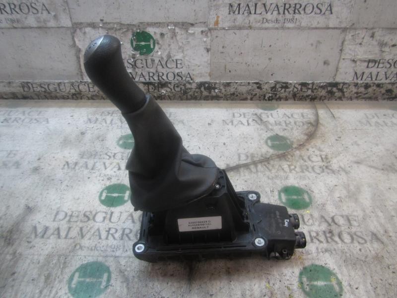 Recambio de palanca cambio para dacia sandero ambiance referencia OEM IAM 349015922R  