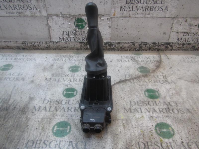 Recambio de palanca cambio para dacia sandero ambiance referencia OEM IAM 349015922R  