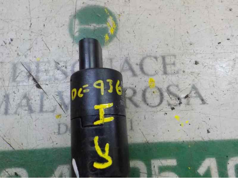 Recambio de bomba limpia para bmw x5 (e70) 3.0 turbodiesel cat referencia OEM IAM 67637217792 8377430 13264010