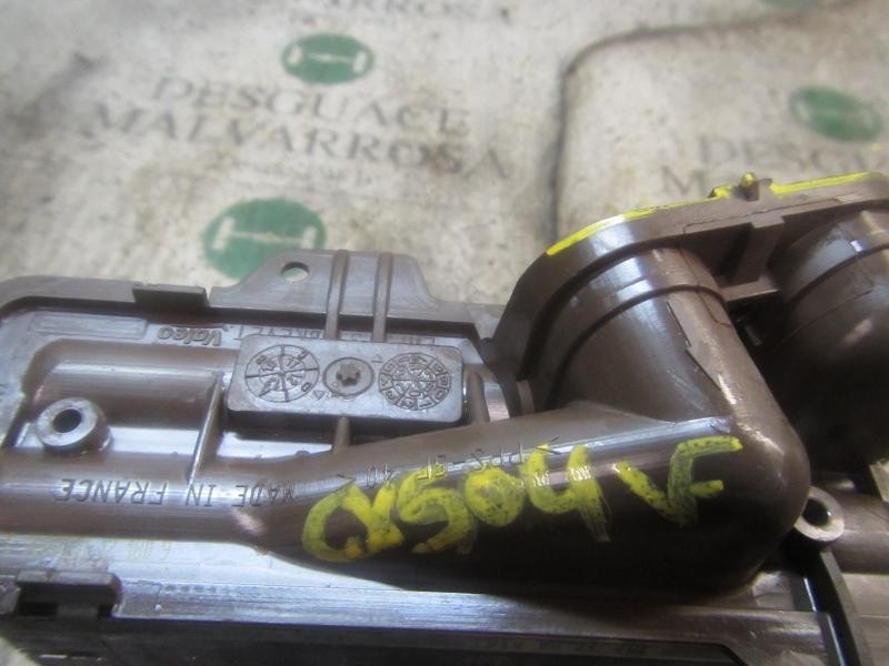 Recambio de radiador calefaccion / aire acondicionado para dacia sandero ambiance referencia OEM IAM 6001547484  