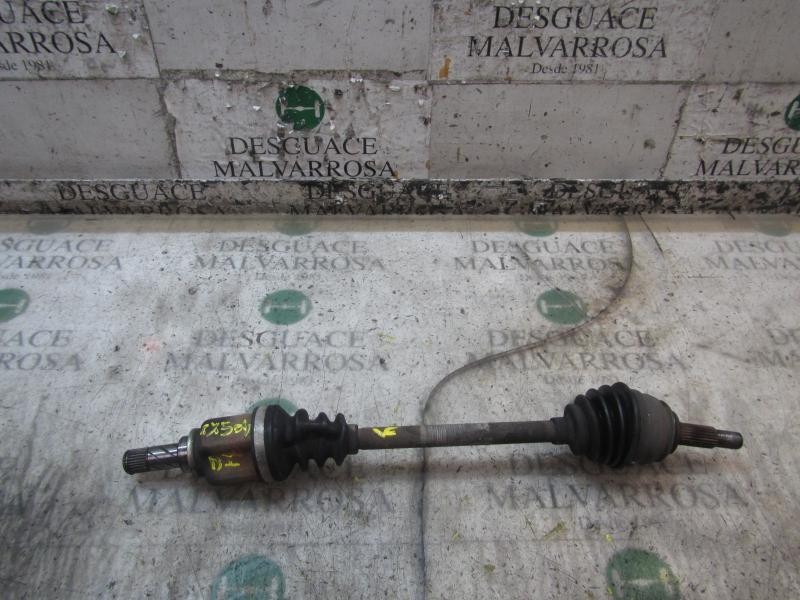 Recambio de transmision izquierda para dacia sandero ambiance referencia OEM IAM 391014232R  