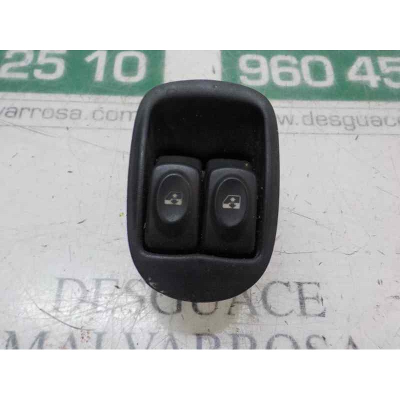 Recambio de mando elevalunas trasero derecho para renault megane i coach/coupe (da0) 1.6 referencia OEM IAM   