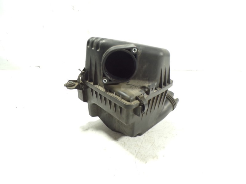 Recambio de filtro aire para kia cee´d sporty wagon 1.6 crdi cat referencia OEM IAM 281101H250  