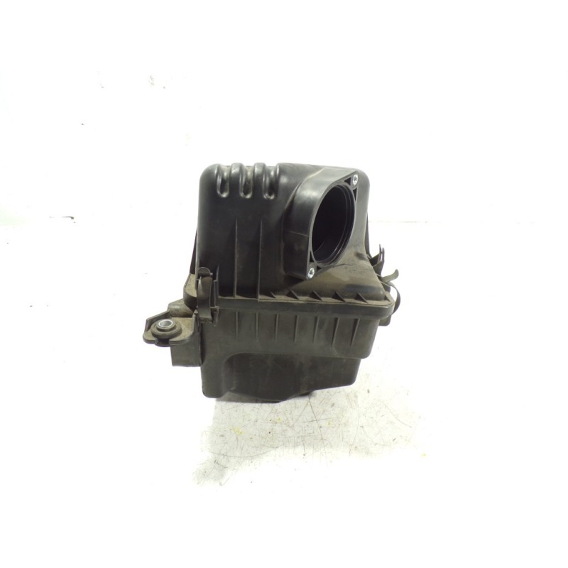 Recambio de filtro aire para kia cee´d sporty wagon 1.6 crdi cat referencia OEM IAM 281101H250  