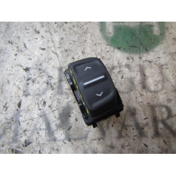 MANDO ELEVALUNAS DELANTERO DERECHO 254214937R 