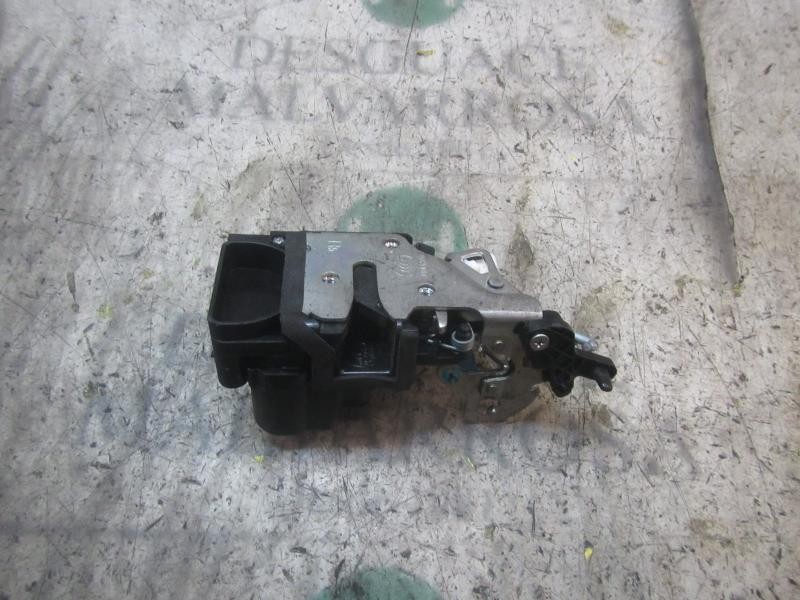 Recambio de cerradura puerta trasera derecha para chevrolet aveo 1.4 cat referencia OEM IAM   