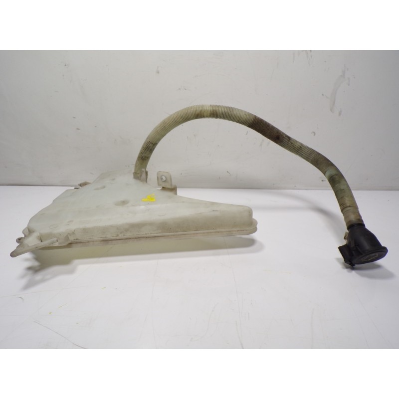 Recambio de deposito limpia para bmw serie 3 coupe (e92) 2.0 turbodiesel cat referencia OEM IAM 61677157145 6167715714605 