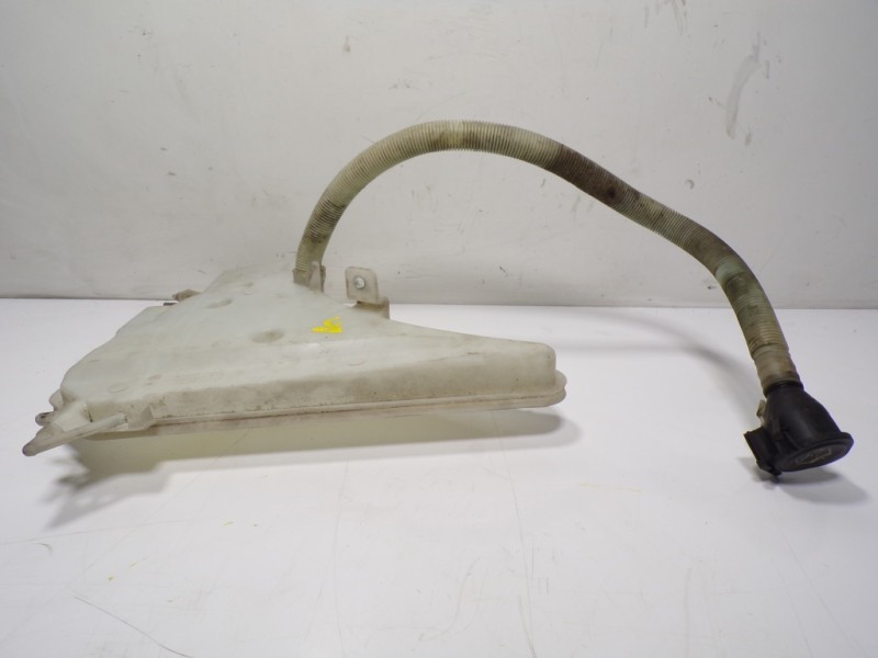 Recambio de deposito limpia para bmw serie 3 coupe (e92) 2.0 turbodiesel cat referencia OEM IAM 61677157145 6167715714605 