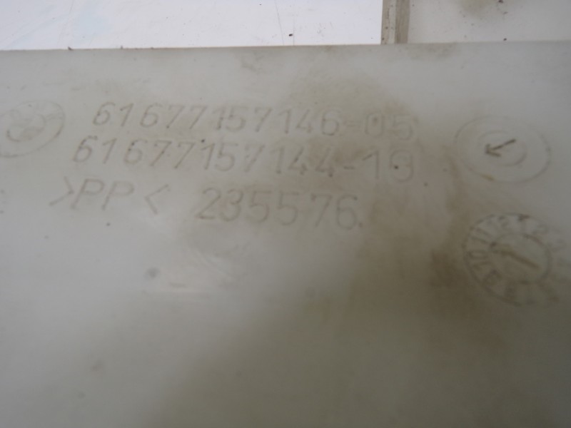 Recambio de deposito limpia para bmw serie 3 coupe (e92) 2.0 turbodiesel cat referencia OEM IAM 61677157145 6167715714605 