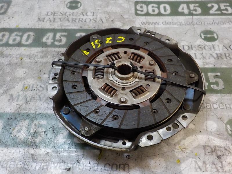 Recambio de kit embrague para renault clio iii 1.2 16v referencia OEM IAM   