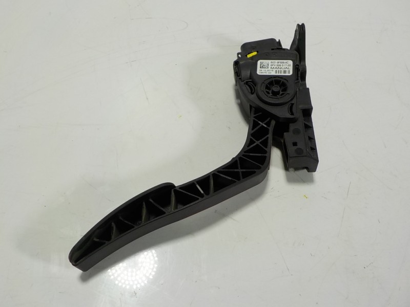 Recambio de potenciometro pedal para ford transit courier 1.5 tdci cat referencia OEM IAM 2120072 8V219F836AC 