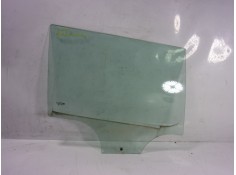Recambio de cristal puerta trasero derecho para skoda yeti 1.2 tsi referencia OEM IAM 5L0845206A  