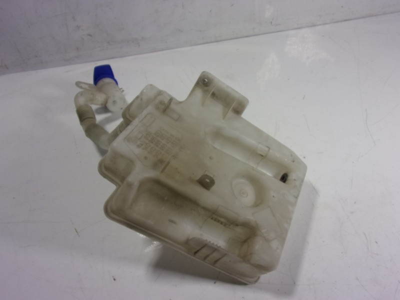 Recambio de deposito limpia para skoda yeti 1.2 tsi referencia OEM IAM 1K0955453S  