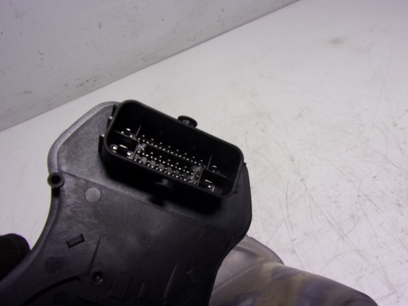 Recambio de servofreno para toyota yaris 1.5 vvti hev referencia OEM IAM 472100D030 472100D030 