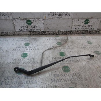 BRAZO LIMPIA DELANTERO DERECHO 