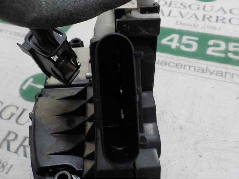 Recambio de cerradura puerta trasera derecha para ford focus lim. (cb8) trend referencia OEM IAM 2099457 BM5AA26412AC 