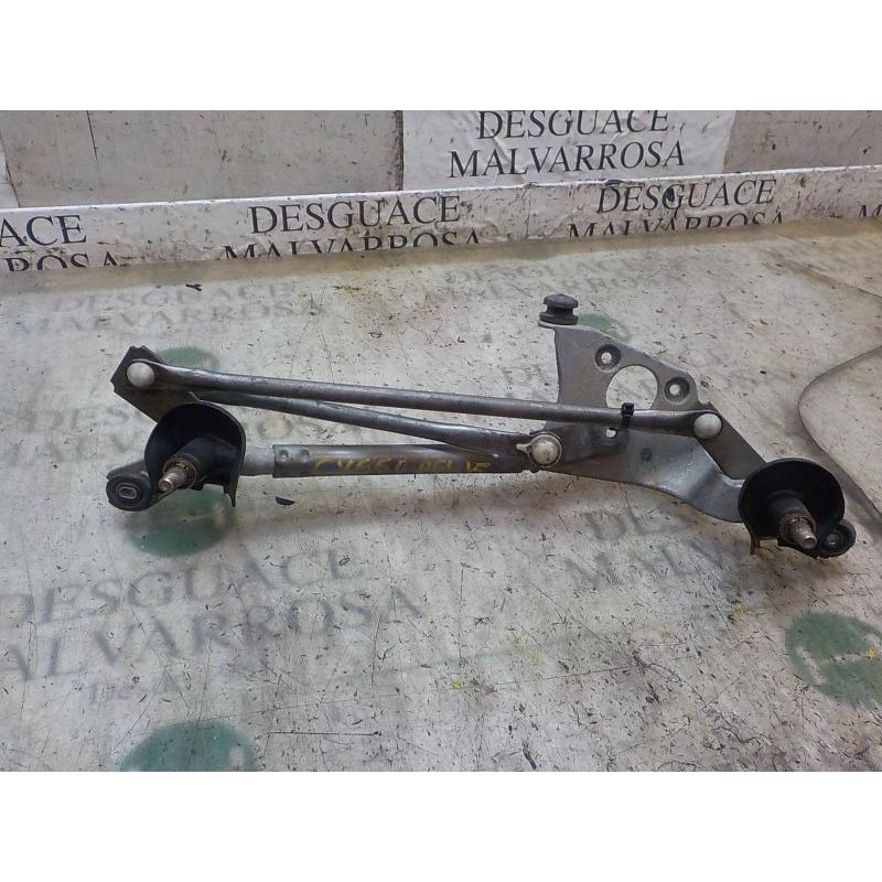 Recambio de articulacion limpia delantero para toyota yaris 1.4 turbodiesel cat referencia OEM IAM 851500D080  