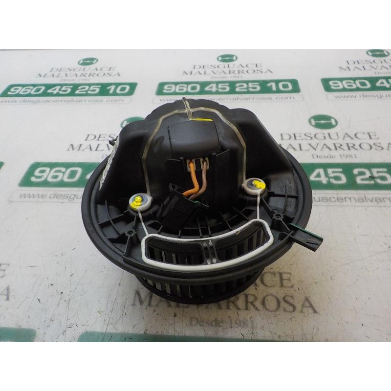 Recambio de motor calefaccion para bmw serie 1 berlina (e81/e87) 116d referencia OEM IAM 64119227671 6411693366408 CZ1163407735