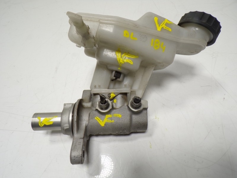 Recambio de bomba freno para peugeot 5008 1.2 12v e-thp referencia OEM IAM 1616905480 9807687080 