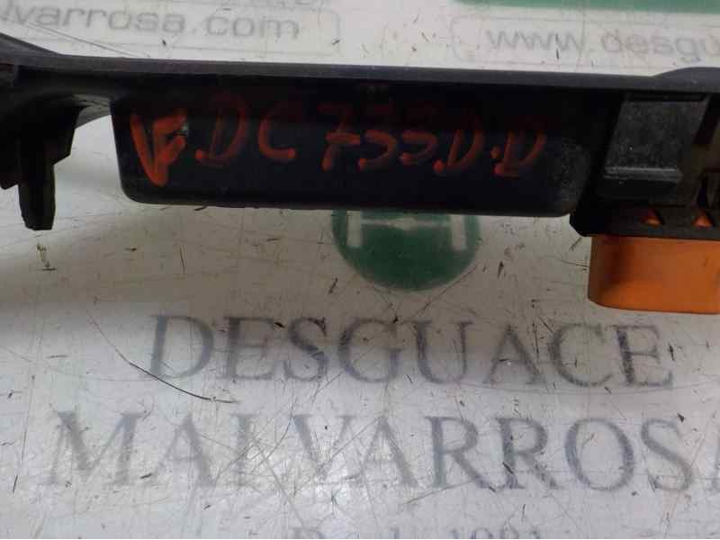 Recambio de mando elevalunas delantero derecho para ford focus lim. (cb8) trend referencia OEM IAM 1746832  