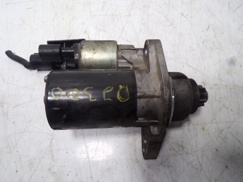 Recambio de motor arranque para skoda yeti 1.2 tsi referencia OEM IAM 0AH911023A 0AH911023A 02092013