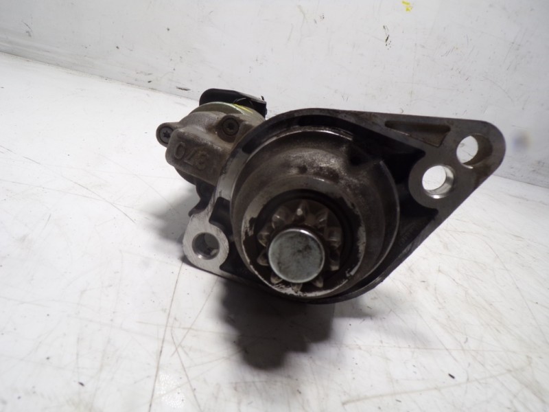 Recambio de motor arranque para skoda yeti 1.2 tsi referencia OEM IAM 0AH911023A 0AH911023A 02092013