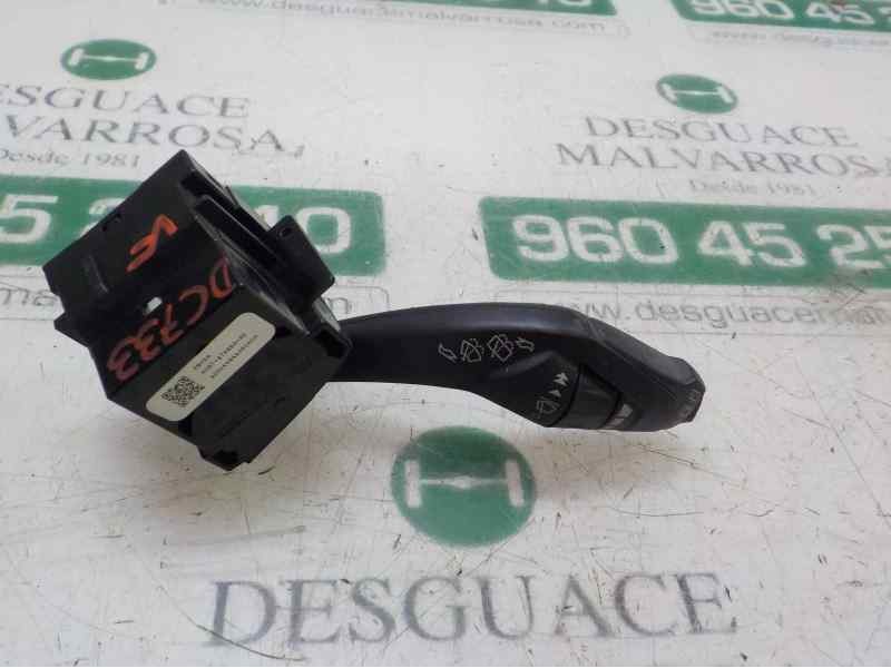 Recambio de mando limpia para ford focus lim. (cb8) trend referencia OEM IAM 1900224 AV6T17A553AD 