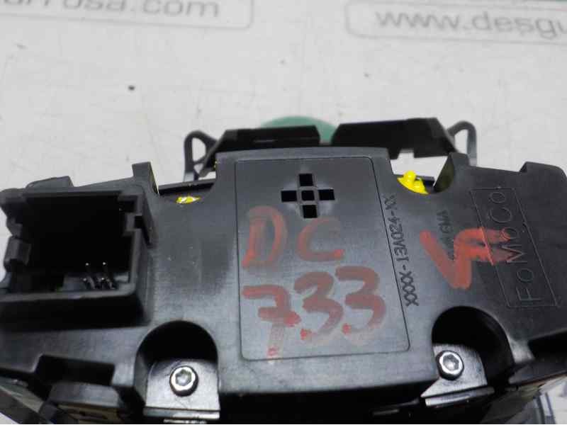 Recambio de mando luces para ford focus lim. (cb8) trend referencia OEM IAM 2048031  
