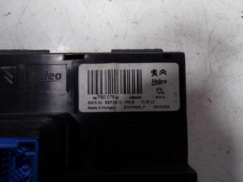 Recambio de modulo electronico para peugeot 308 1.6 hdi referencia OEM IAM 1612467580 9678007680 