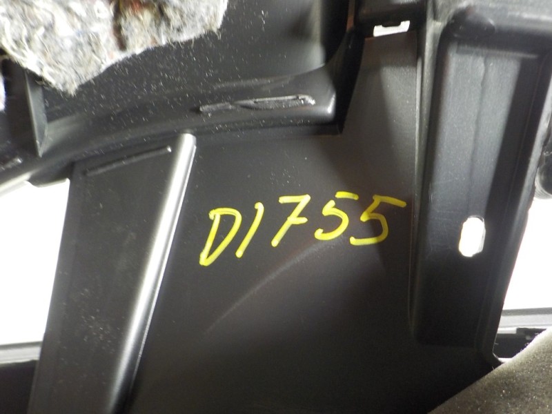 Recambio de salpicadero para toyota verso 1.6 d-4d cat referencia OEM IAM 554000F011B0 TG08B02001 TG08B02001