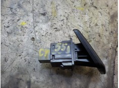 Recambio de warning para toyota yaris 1.4 turbodiesel cat referencia OEM IAM 843320D020 843320D020  2